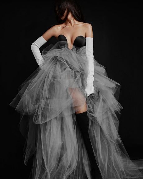 vera-wang-evening-dresses-2021-17_2 Vera wang evening dresses 2021