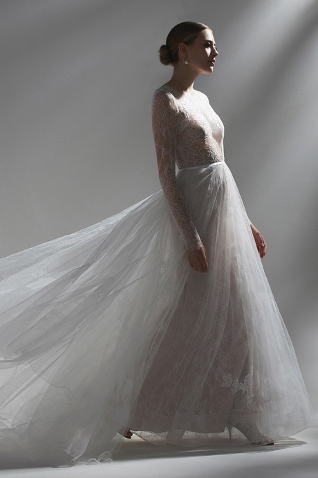 watters-wedding-dresses-2021-52_8 Watters wedding dresses 2021
