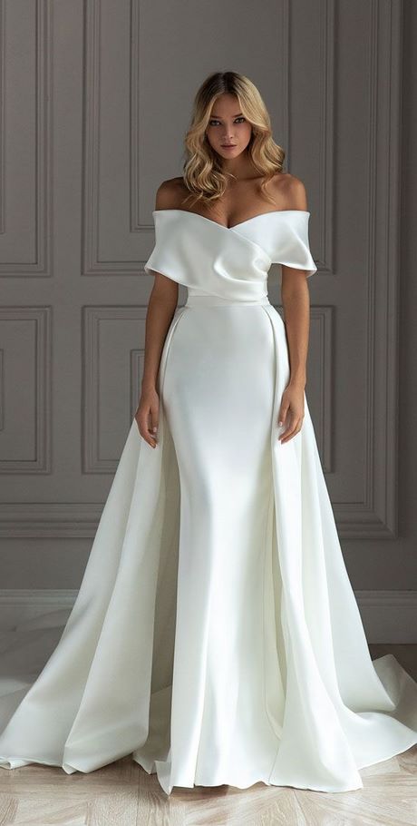 wedding-dress-fashion-2021-81_11 Wedding dress fashion 2021