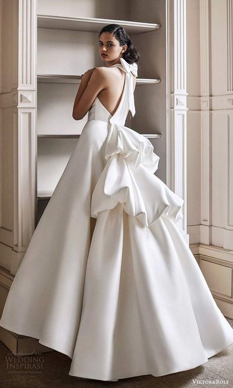 wedding-dress-fashion-2021-81_17 Wedding dress fashion 2021