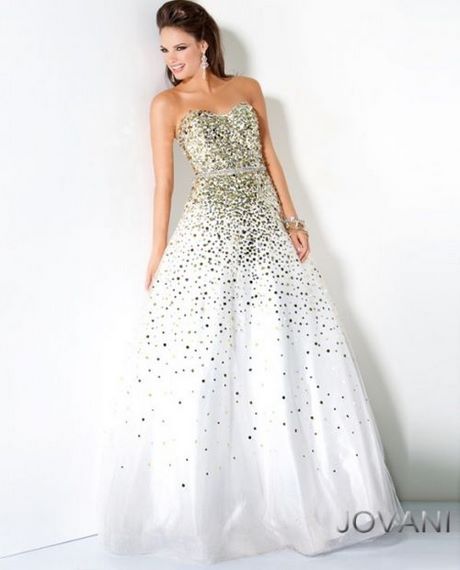 white-prom-dresses-2021-60 White prom dresses 2021