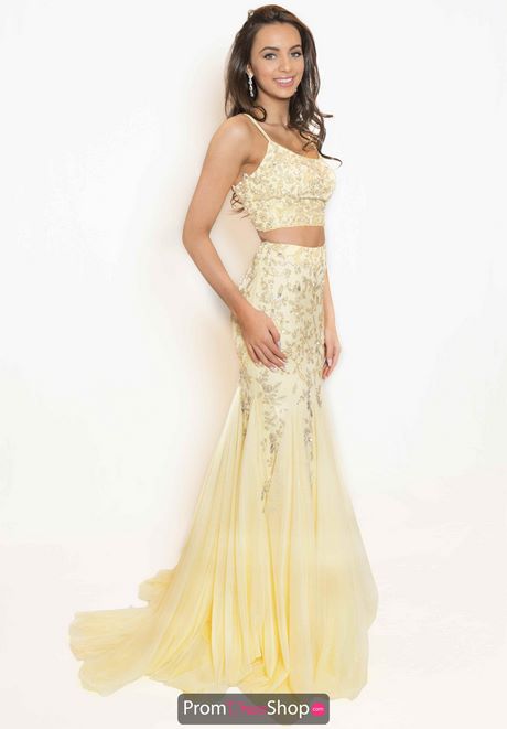 yellow-prom-dresses-2021-17_7 Yellow prom dresses 2021