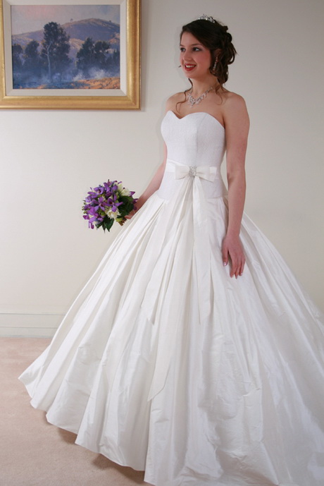 wedding-dresses-for-heavy-women-81_16 Wedding dresses for heavy women