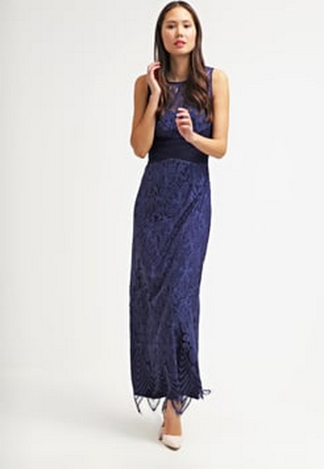 wedding-outfits-for-women-guests-34_12 Wedding outfits for women guests