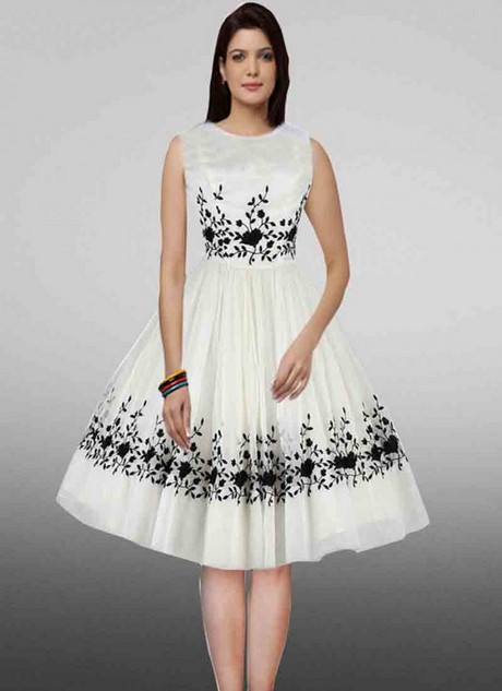 black-and-white-designer-dresses-95_13 Black and white designer dresses