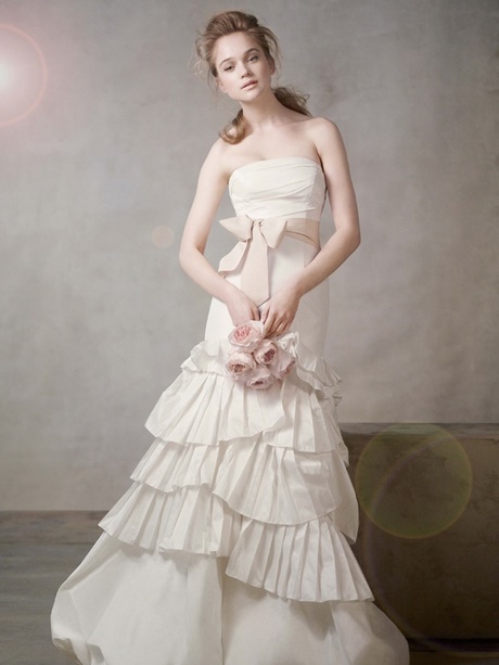 blush-wedding-dress-vera-wang-44_3 Blush wedding dress vera wang