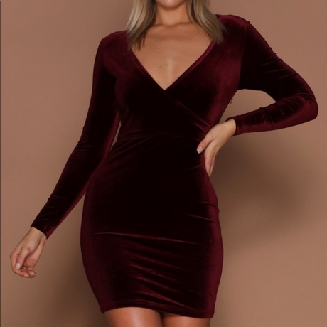 burgundy-long-sleeve-velvet-dress-53_8 Burgundy long sleeve velvet dress