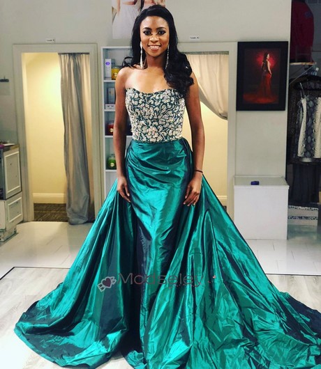 emerald-green-prom-dresses-2019-24_9 Emerald green prom dresses 2019