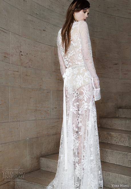 lace-sleeve-wedding-dress-vera-wang-12_19 Lace sleeve wedding dress vera wang