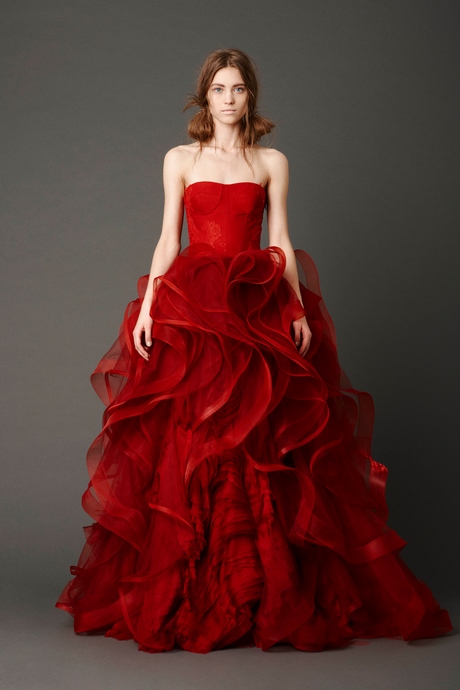 red-vera-wang-wedding-dress-47_19 Red vera wang wedding dress