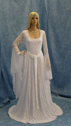renaissance-wedding-dress-04_12 Renaissance wedding dress