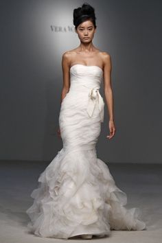 vera-wang-mermaid-wedding-dresses-30_12 Vera wang mermaid wedding dresses