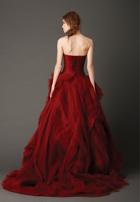 vera-wang-red-wedding-dress-37_16 Vera wang red wedding dress