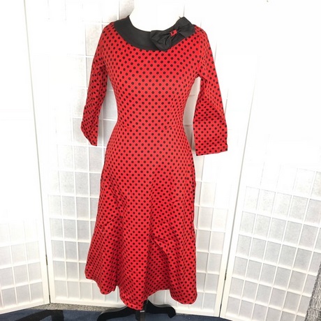 vintage-style-polka-dot-dress-00_17 Vintage style polka dot dress