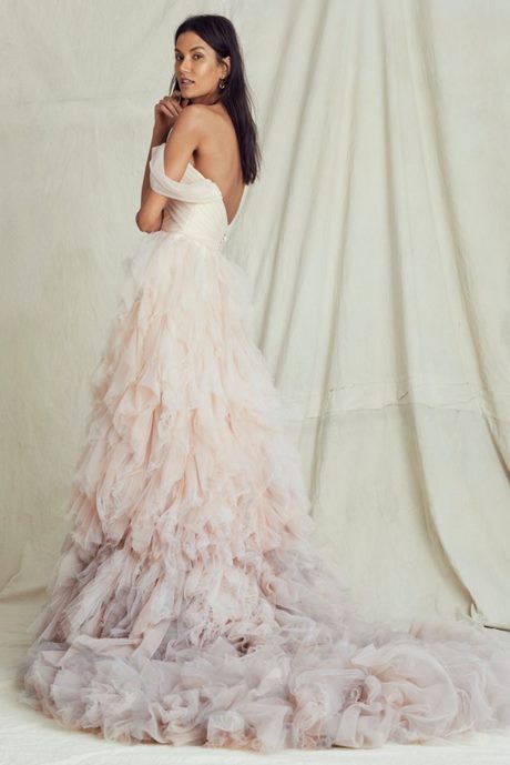 wedding-dresses-fall-2019-65_9 Wedding dresses fall 2019