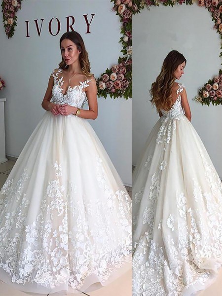 wedding-dresses-for-fall-2019-64_9 Wedding dresses for fall 2019