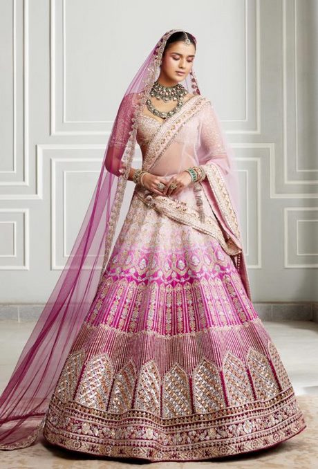 manish-malhotra-bridal-collection-2023-99_4 Manish malhotra bridal collection 2023