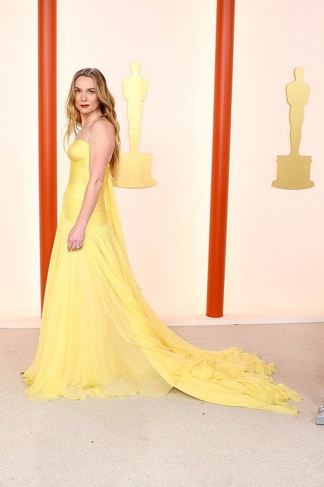 oscars-2023-dresses-26_8 Oscars 2023 dresses