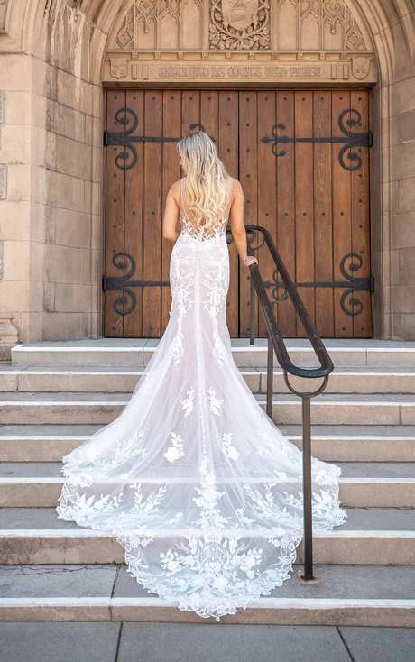 wedding-dresses-2023-lace-29_7 Wedding dresses 2023 lace