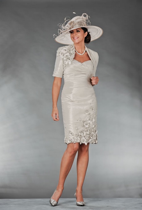 brides-mums-wedding-outfits-50 Brides mums wedding outfits