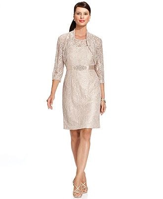 mother-of-the-bride-lace-dresses-with-jackets-21_7 Mother of the bride lace dresses with jackets