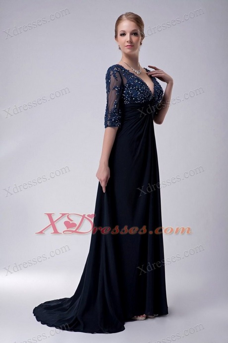 mother-of-the-bride-outfits-navy-blue-52_18 Mother of the bride outfits navy blue
