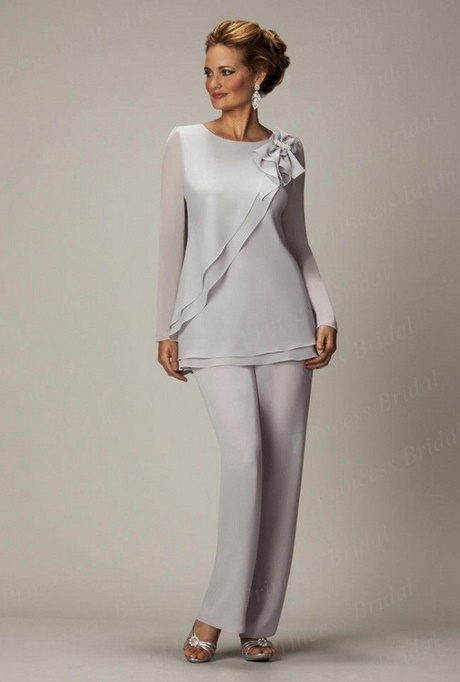 mother of groom suit