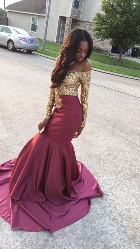 prom-dresses-2017-with-sleeves-86_18 Prom dresses 2017 with sleeves