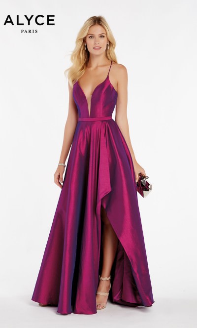 dark-purple-prom-dresses-2022-68_10 Dark purple prom dresses 2022