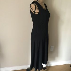 fitted-black-midi-dress-00_13 Fitted black midi dress