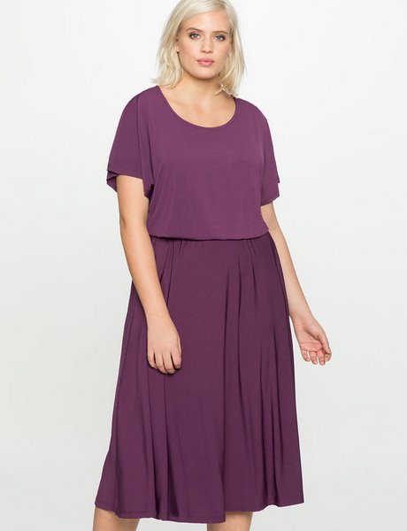 midi-dress-with-short-sleeves-32_14 Midi dress with short sleeves