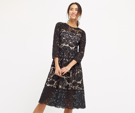 midi-lace-dress-with-sleeves-54 Midi lace dress with sleeves