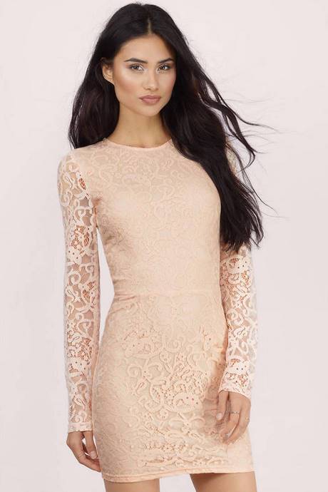 white-bodycon-dress-with-sleeves-80_16 White bodycon dress with sleeves