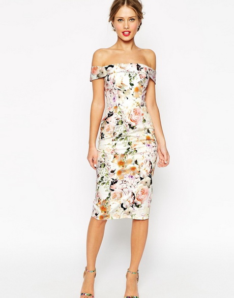 floral-dresses-for-wedding-guests-27_6 Floral dresses for wedding guests