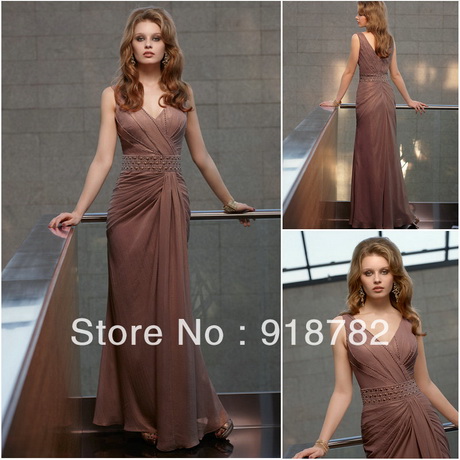 long-gowns-for-wedding-guest-61_18 Long gowns for wedding guest