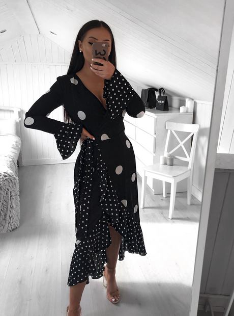 black-and-white-long-sleeve-dress-63_6 Black and white long sleeve dress