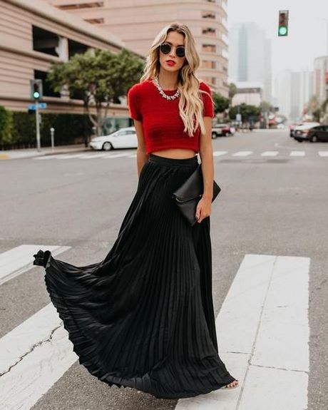 black-pleated-maxi-skirt-78_6 Black pleated maxi skirt