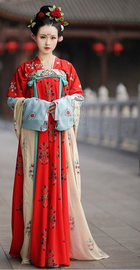 Chinese outfit female