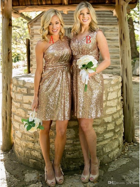 gold-sparkly-bridesmaid-dresses-32_17 Gold sparkly bridesmaid dresses