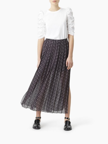 long-straight-skirt-with-side-slits-10_7 Long straight skirt with side slits
