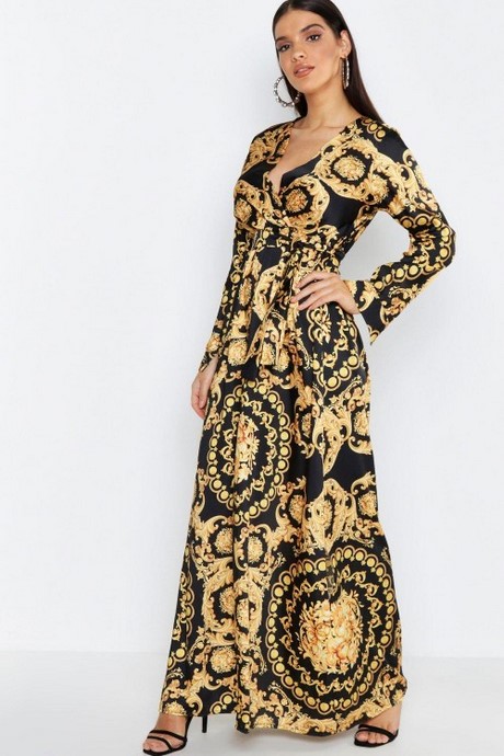 black-dress-with-gold-chain-print-12_2 Black dress with gold chain print