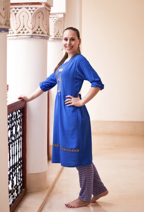 moroccan-outfit-female-16_12 Moroccan outfit female