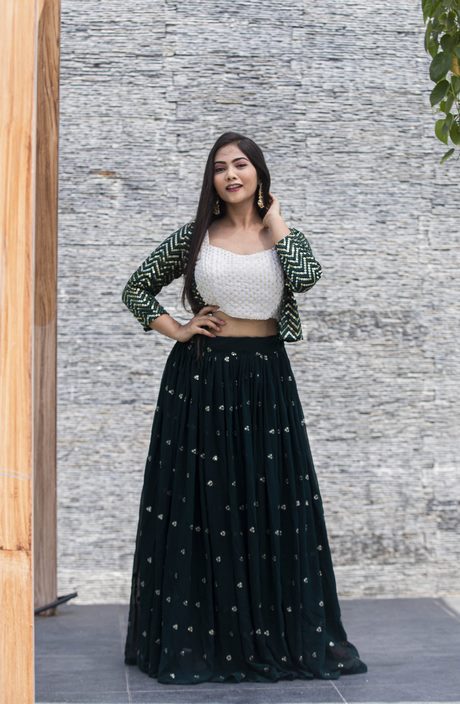 simple-crop-top-with-long-skirt-93_15 Simple crop top with long skirt
