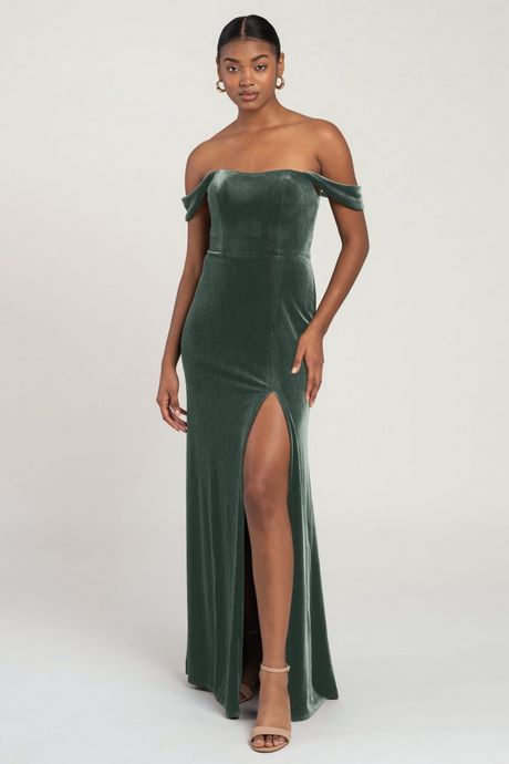 bridesmaid-dress-styles-2022-55_11 Bridesmaid dress styles 2022