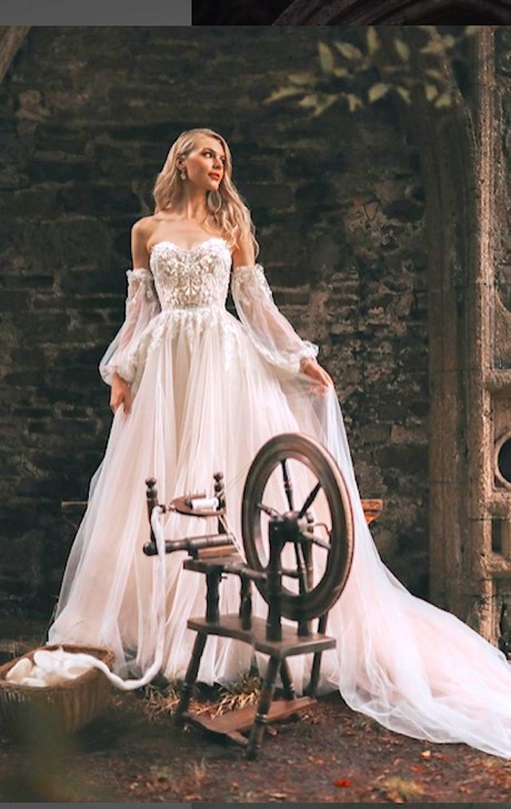 cinderella-2022-wedding-dress-69_9 Cinderella 2022 wedding dress