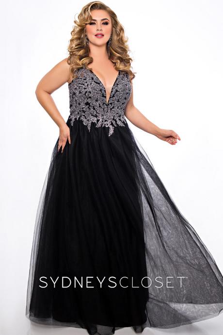 prom-dresses-2022-for-plus-size-21_7 Prom dresses 2022 for plus size
