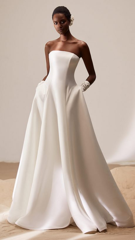 simple-elegant-wedding-dresses-2022-90_11 Simple elegant wedding dresses 2022