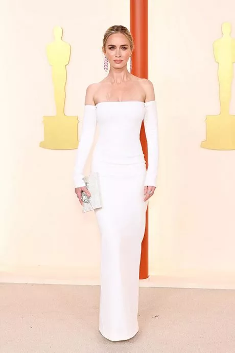 dresses-from-2023-oscars-32-1 Dresses from 2023 oscars