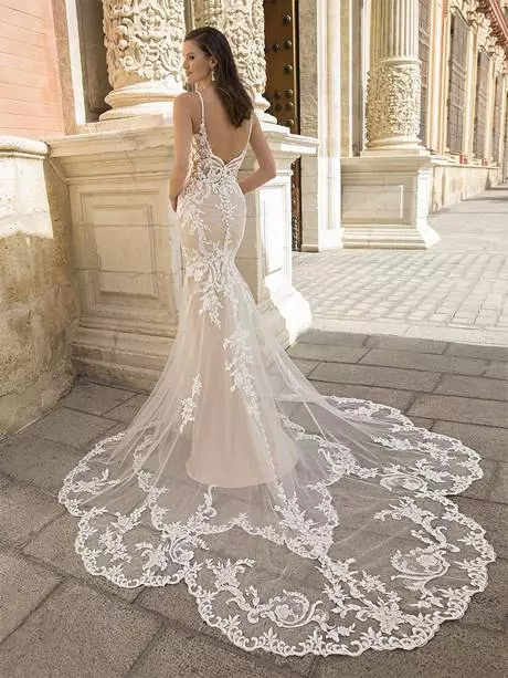 wedding-dresses-2023-collection-07_8-19 Wedding dresses 2023 collection