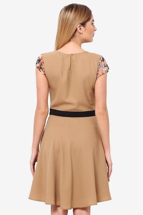 beige-skater-dress-02_18 Beige skater dress